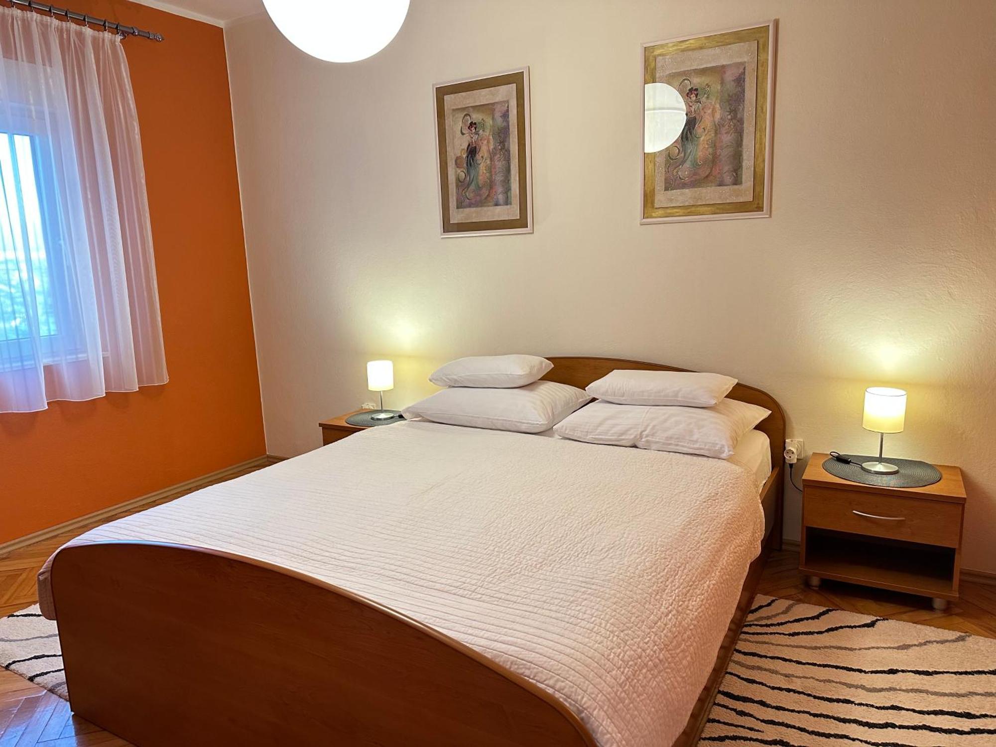 Apartments - Rooms Vesna พรีมอชเตน ภายนอก รูปภาพ
