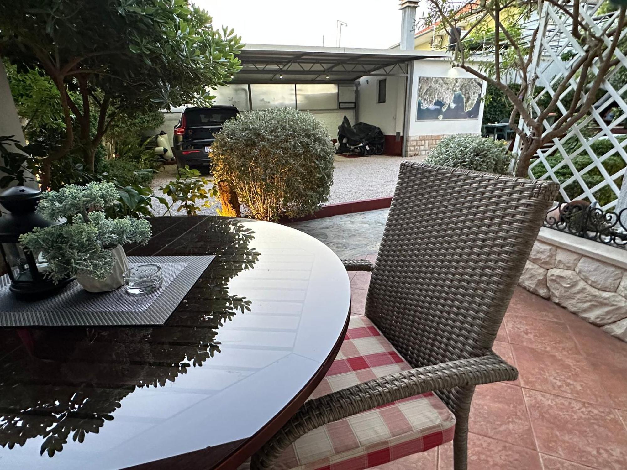Apartments - Rooms Vesna พรีมอชเตน ภายนอก รูปภาพ